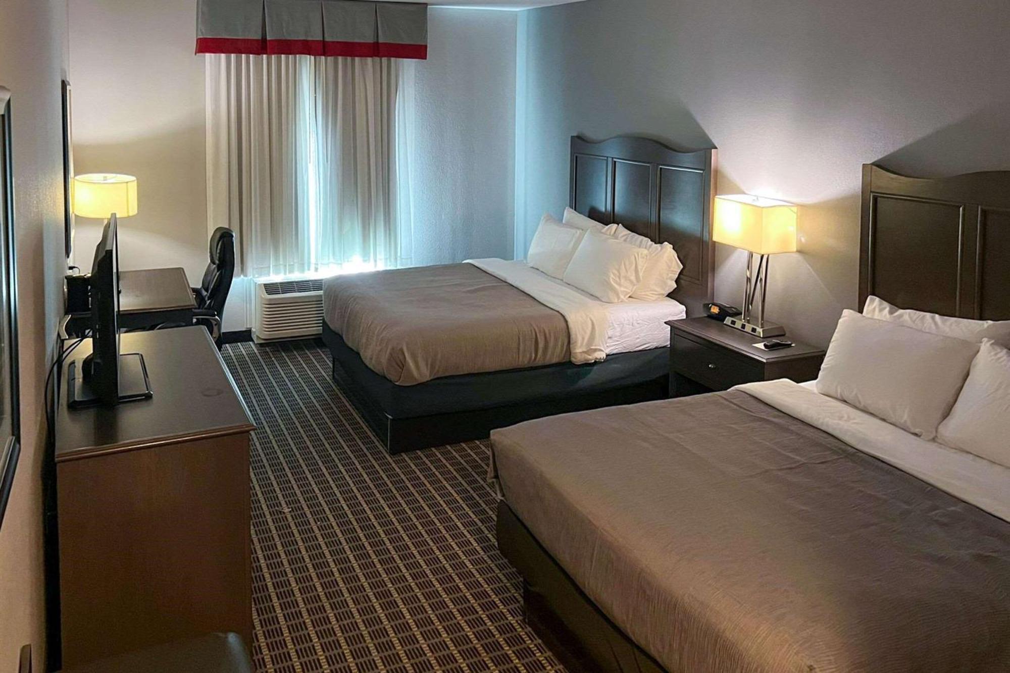 Hampton Inn Pearsall Exterior foto