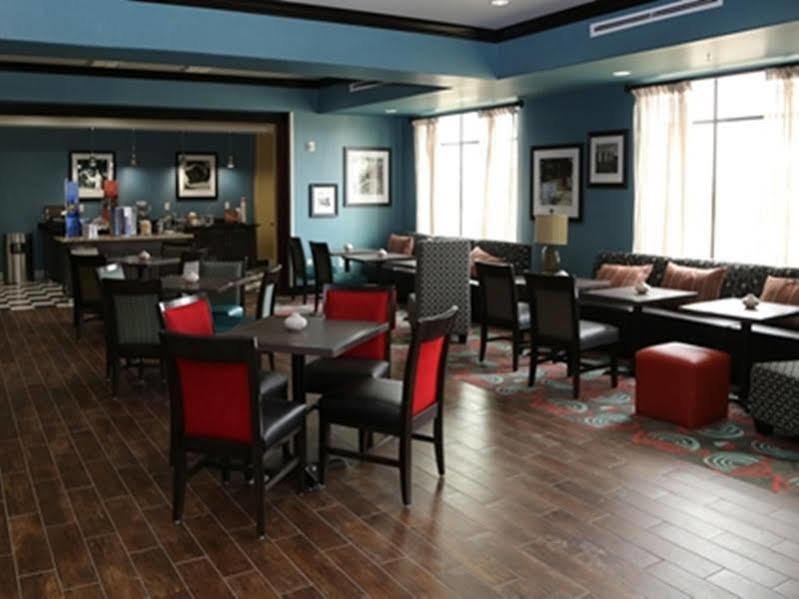 Hampton Inn Pearsall Exterior foto